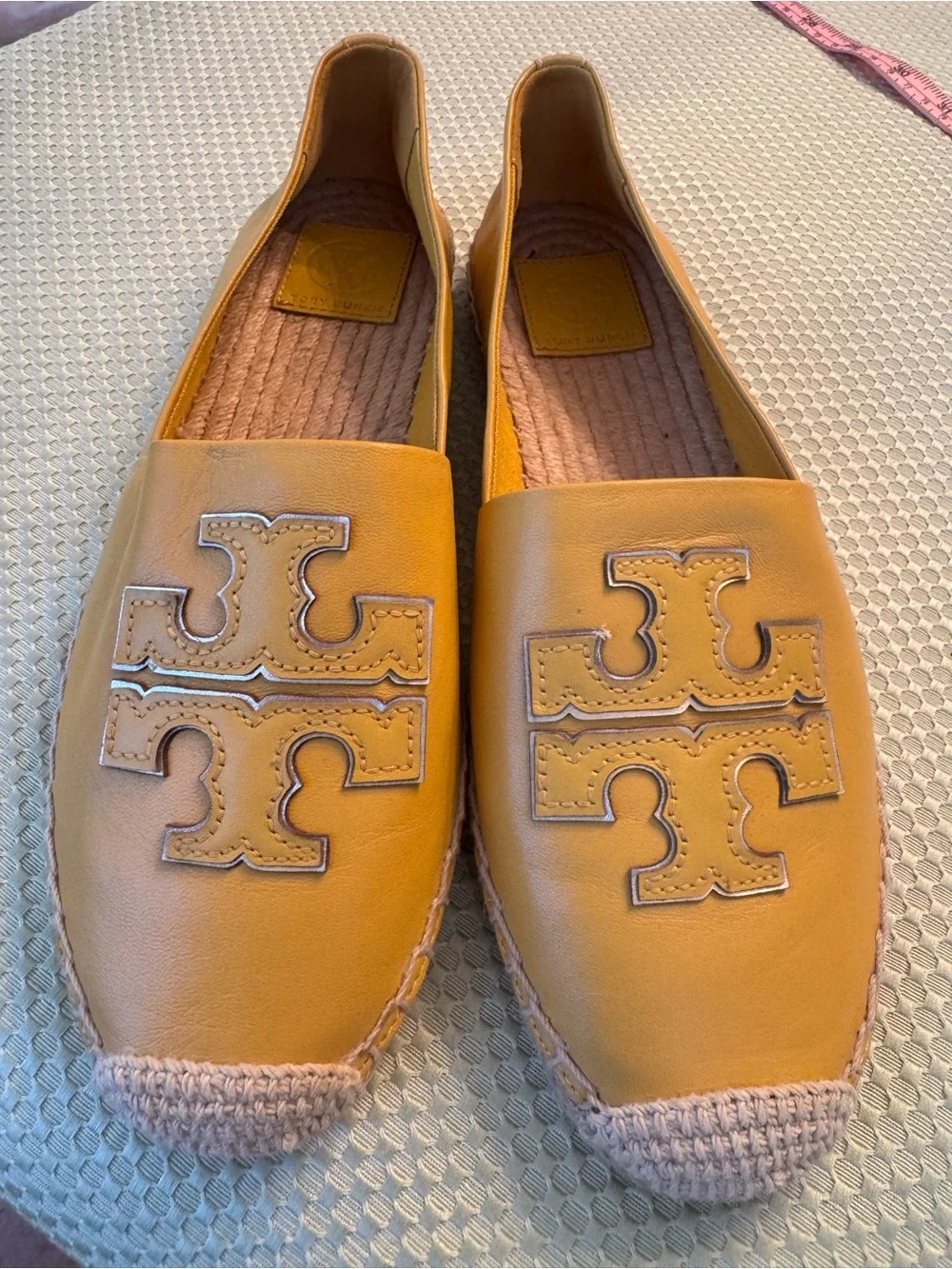 Classic Tory Burch Size 9 Mustard Yellow Leather Logo Espadrille Flats. NEW